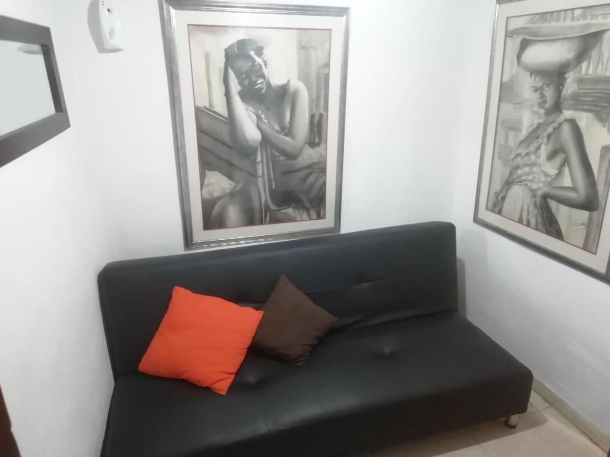 Hostal Caminos De Suesca Hotel Eksteriør billede