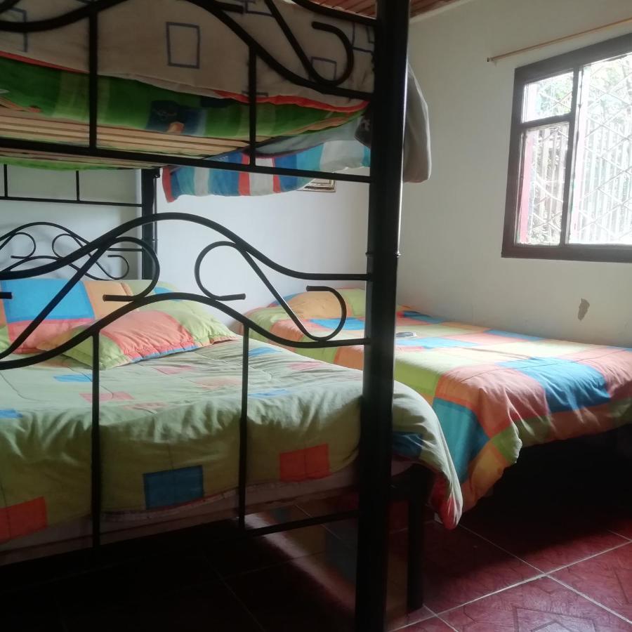 Hostal Caminos De Suesca Hotel Eksteriør billede