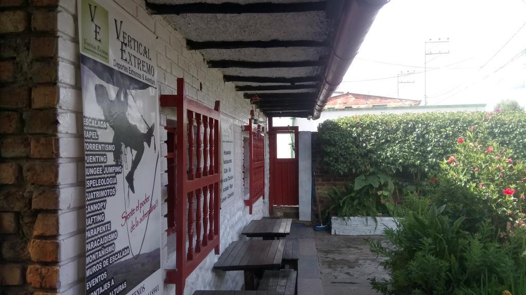 Hostal Caminos De Suesca Hotel Eksteriør billede